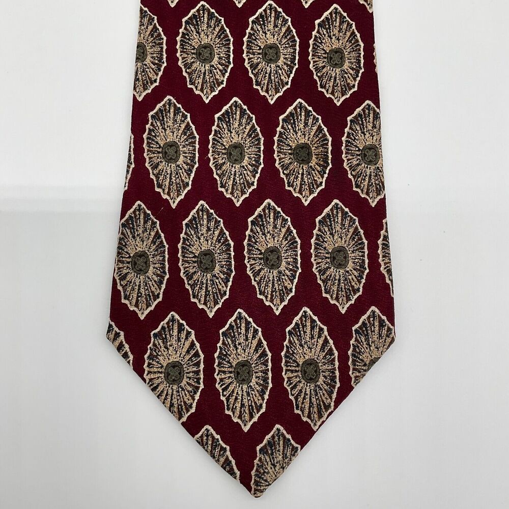 UNICEF‎ Mens Necktie Tie Silk Handcrafted Medallion Hand Carved Boat Made USA